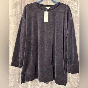 Eileen Fisher Dark Navy Crew Neck Velvet Sweater size Small